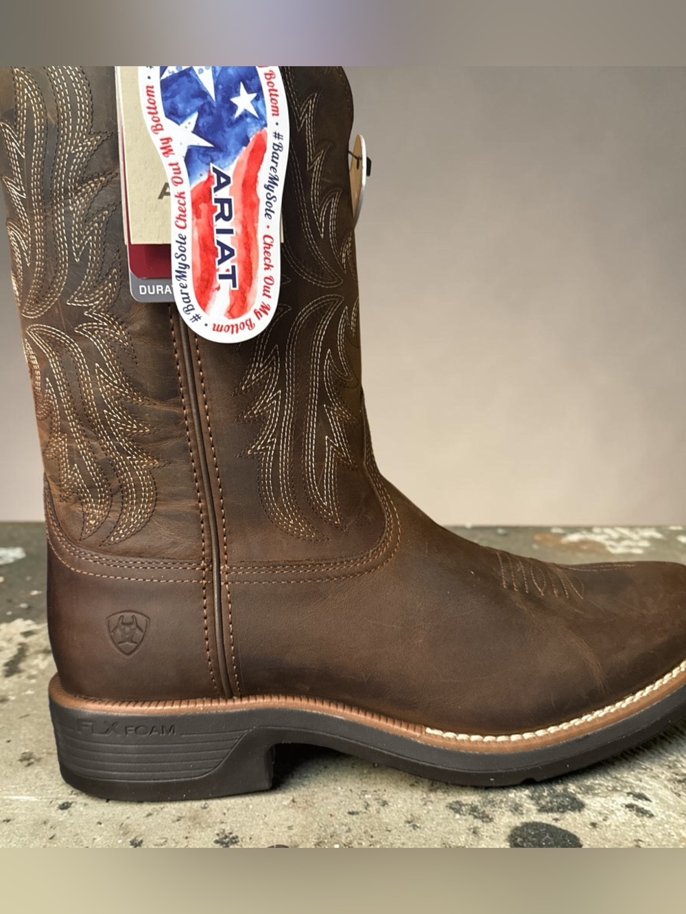 ARIAT Men's Ridgeback Round Toe Cowboy Boot 11.5 EE extra wide NWT - Picture 2 of 5
